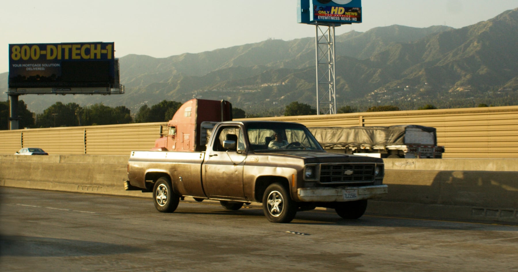 How Poor Lighting And Fatigue Increases Trucker Accidents