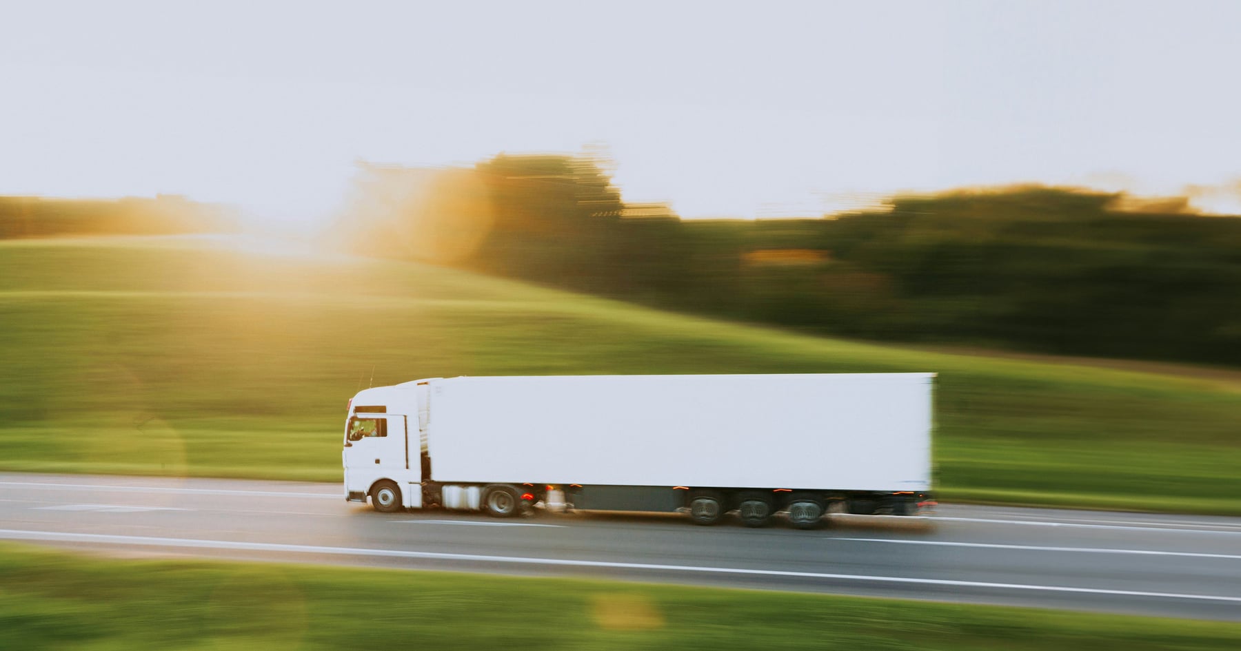 Suing a Truck Driver and Trucking Company after an Accident