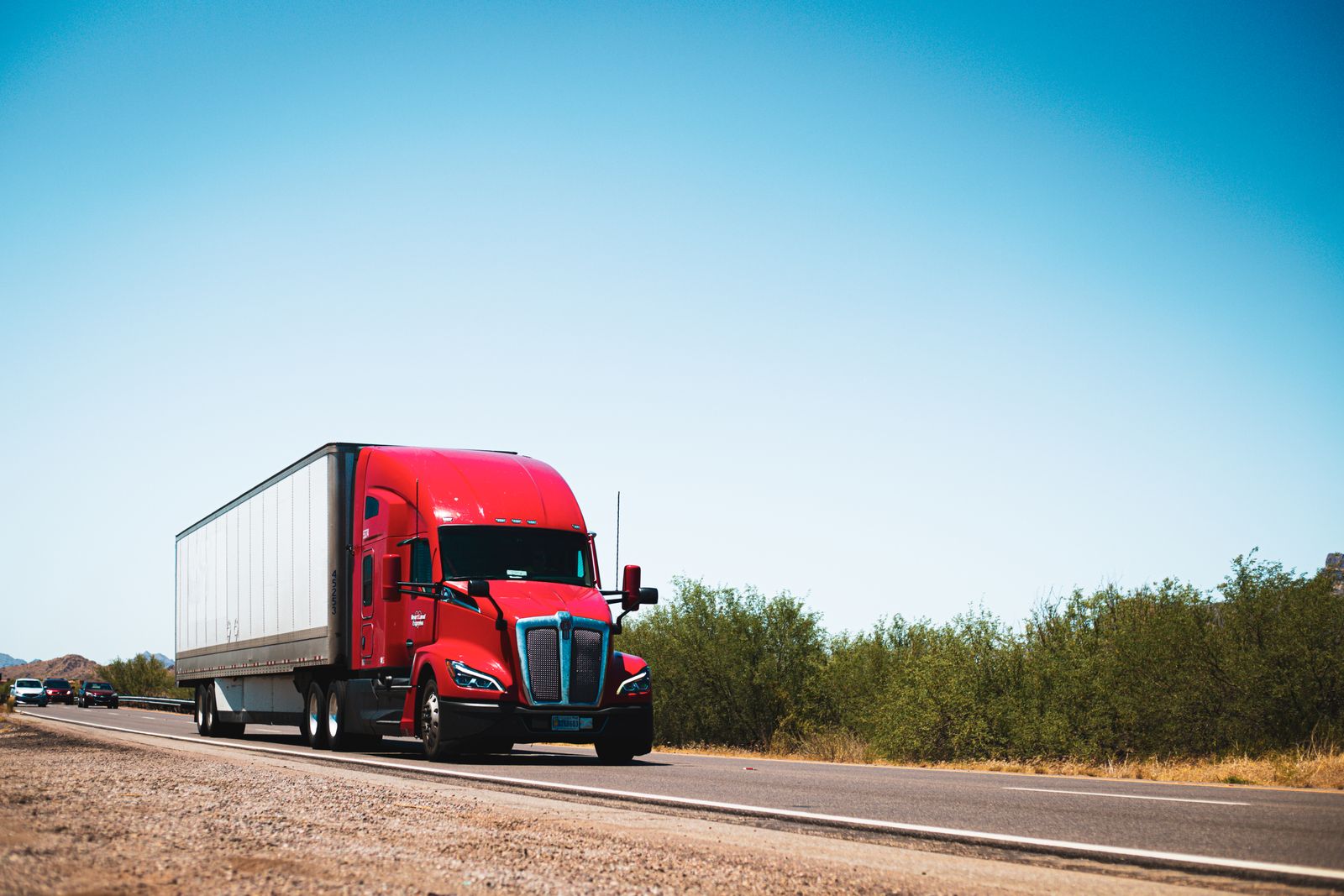 Who Can Be Held Liable in a Fort Worth Truck Accident?