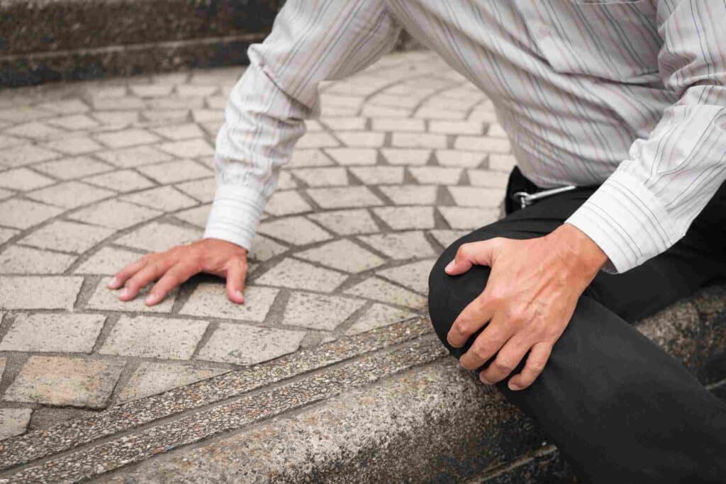 Negligence Determination in Slip and Fall Accidents: What Victims Should Know