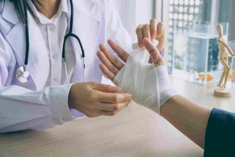 The Importance of Seeking Immediate Medical and Legal Help After an Injury